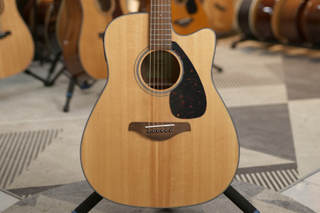 雅马哈FGX800C 二手95新