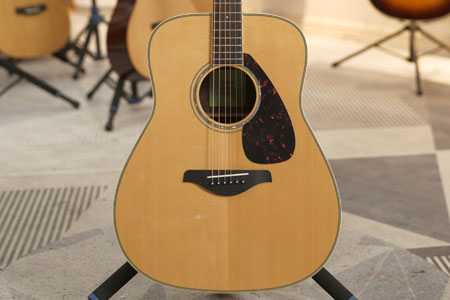 雅马哈FG830 二手95新 IQJ121795