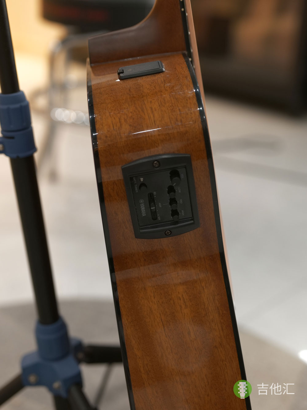 雅马哈FGX800C 拾音器实拍图