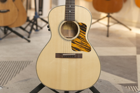 【已售】伊斯特曼E3OOSS 二手95新 38寸小钢炮