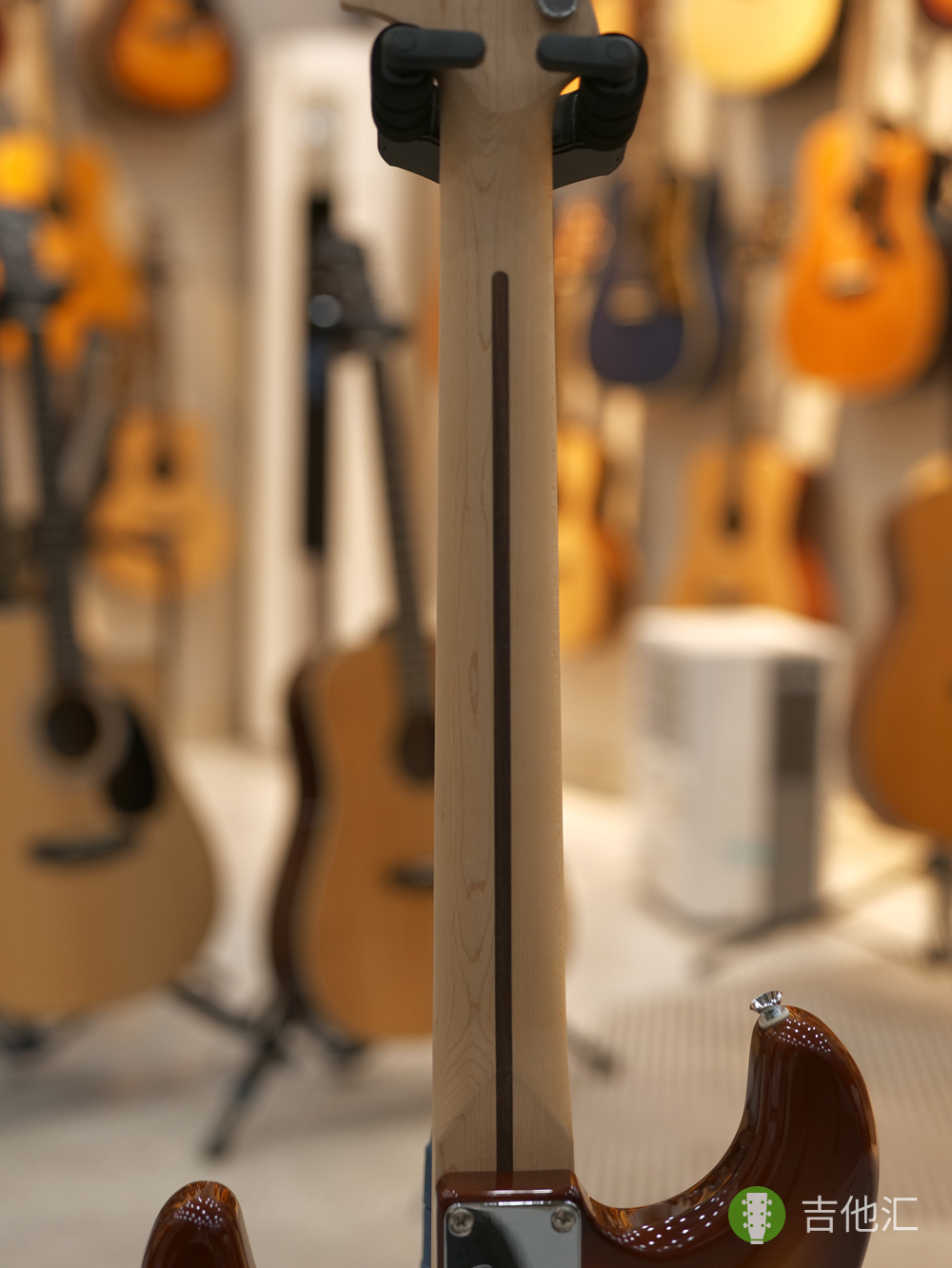 Fender芬达ST 琴颈背面实拍图
