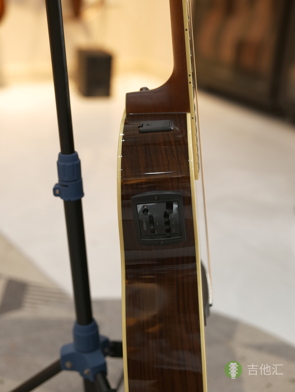 雅马哈FSX830C 拾音器实拍图