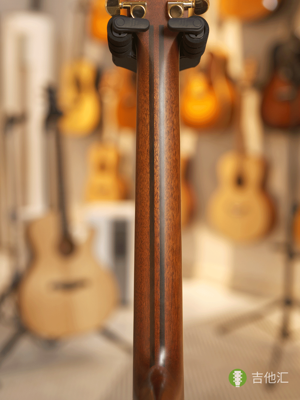 雅马哈LL6 琴颈实拍图