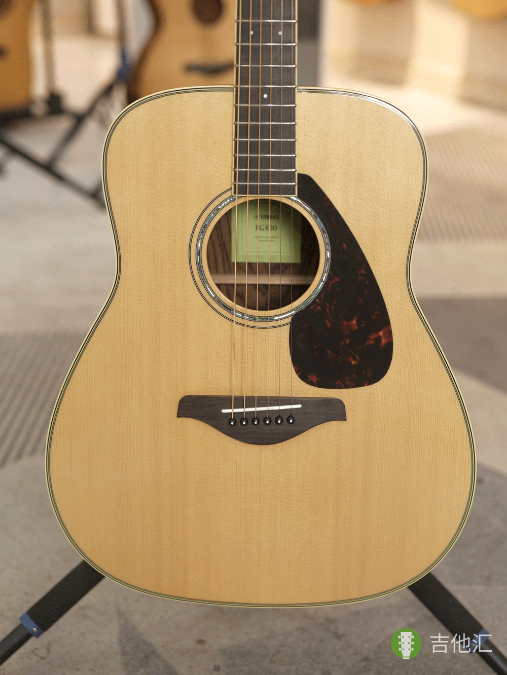 雅马哈FG830 面板实拍图