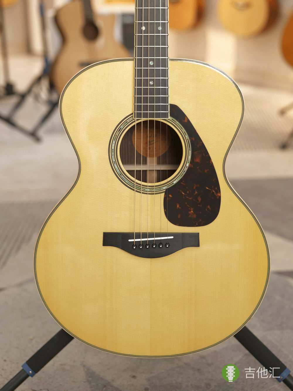 雅马哈LJ16 面板实拍图