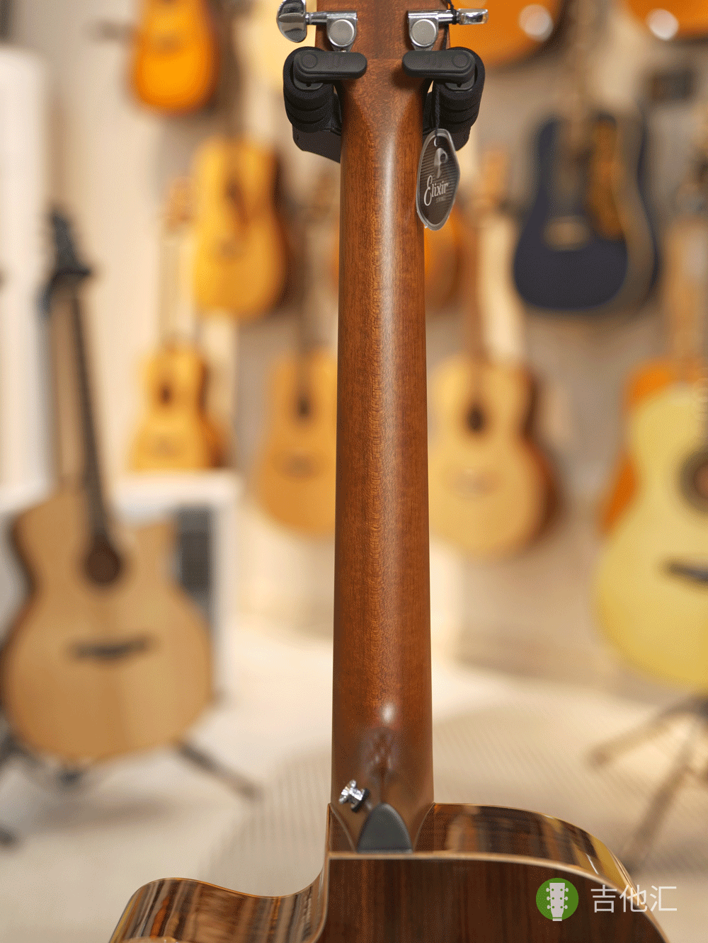 雅马哈AC1R 琴颈实拍图