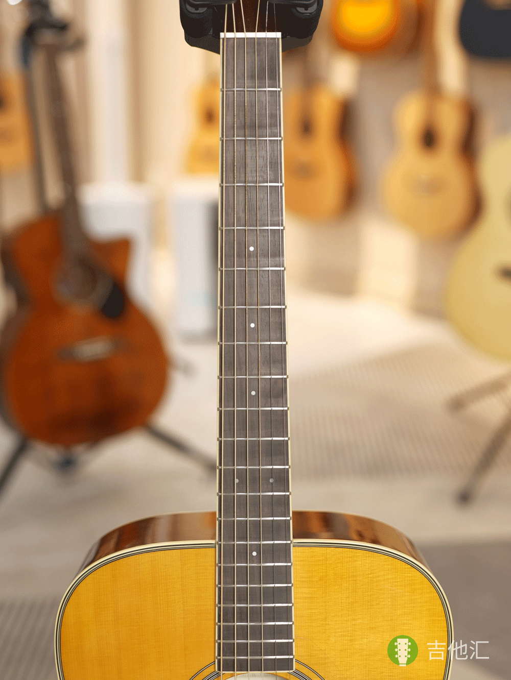 雅马哈FGTA 指板实拍图