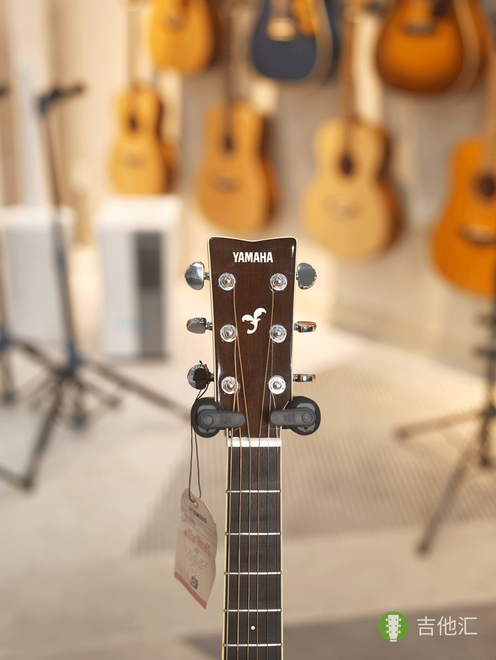 雅马哈FG830 琴头实拍图