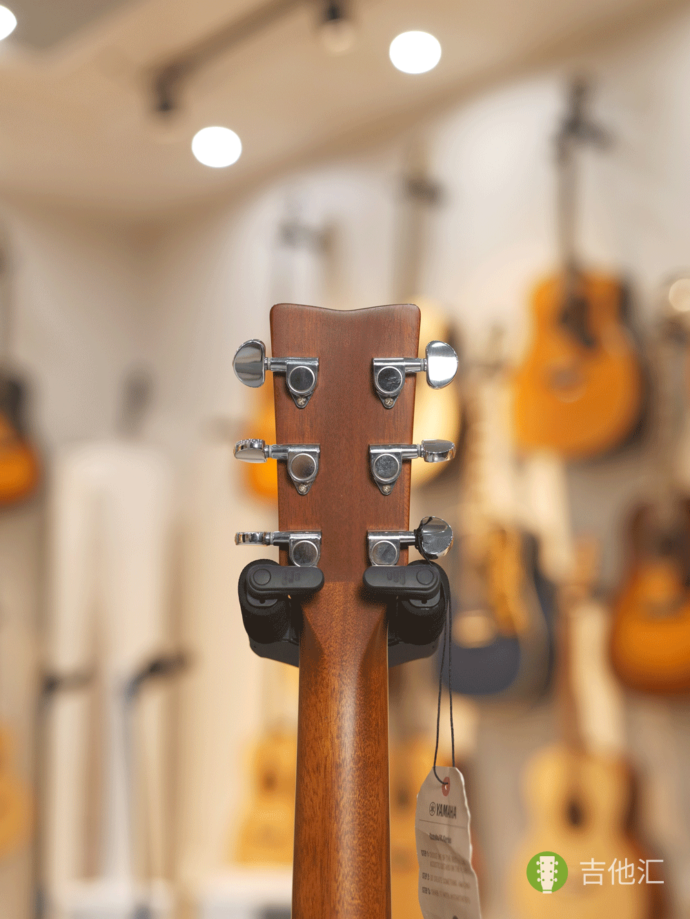 雅马哈FG830 弦钮实拍图
