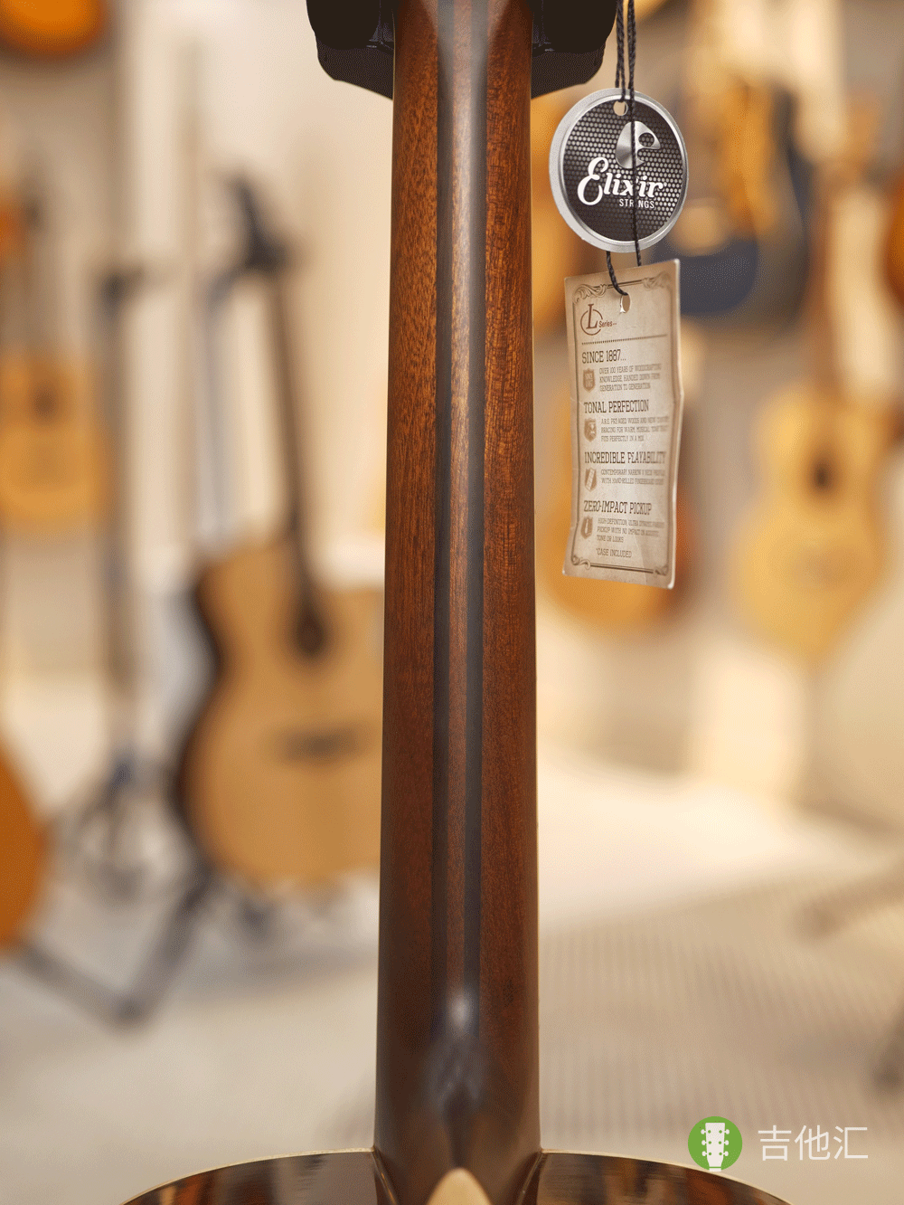 雅马哈LL16D 琴颈实拍图