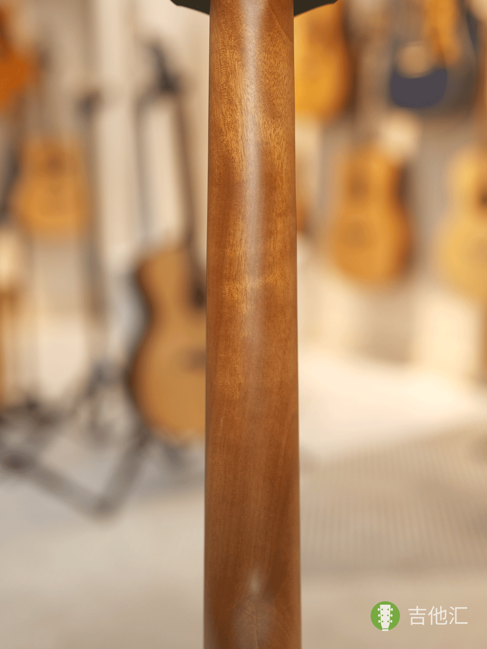 卡普马EAC 琴颈实拍图