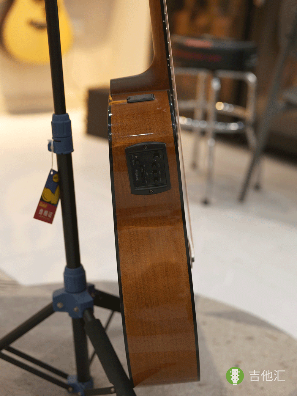 雅马哈FGX800CVN 拾音器实拍图