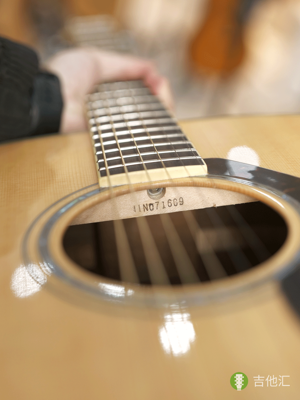 雅马哈FG830 音孔编码实拍图