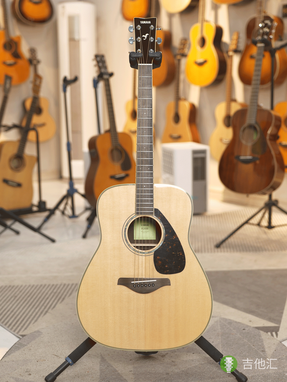 雅马哈FG830 正面实拍图