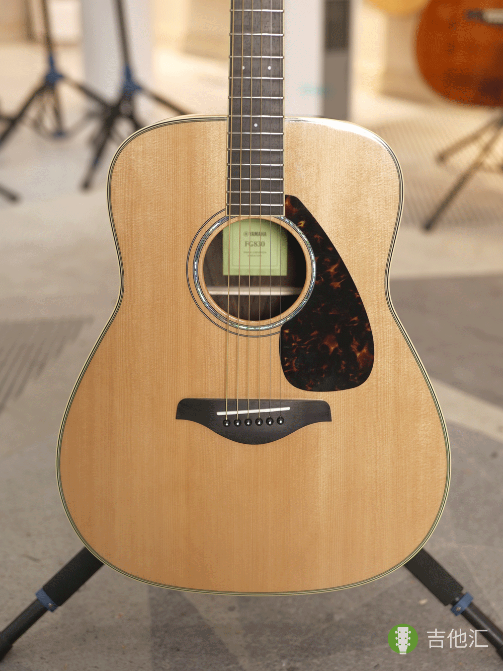 雅马哈FG830 面板实拍图