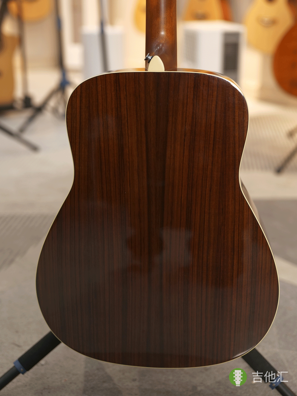 雅马哈FG830 背板实拍图