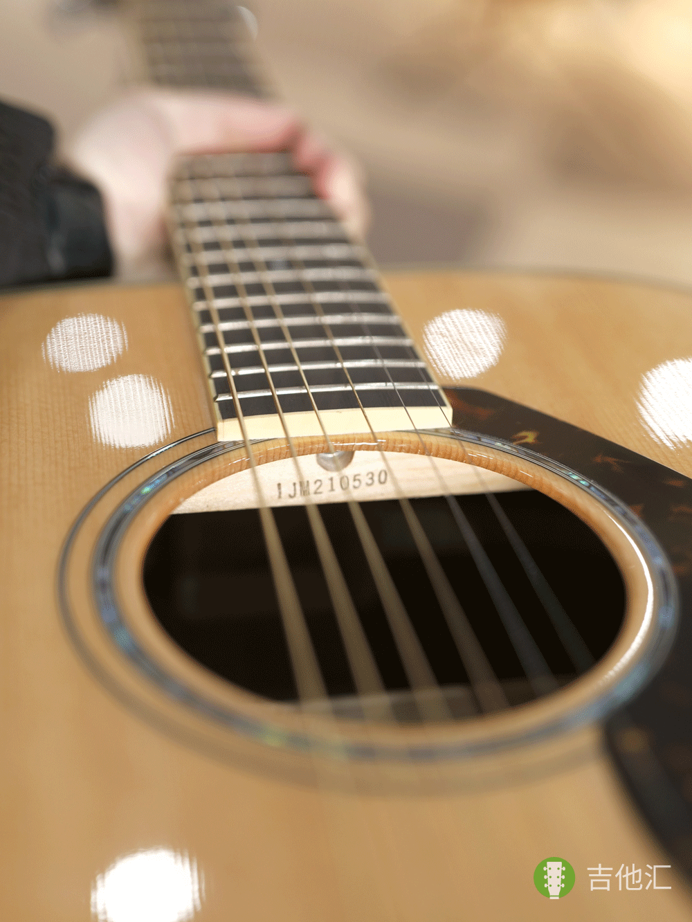 雅马哈FG830 音孔编码实拍图