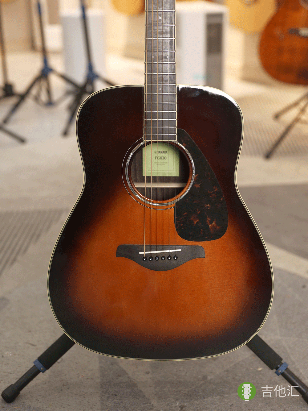 雅马哈FG830 面板实拍图