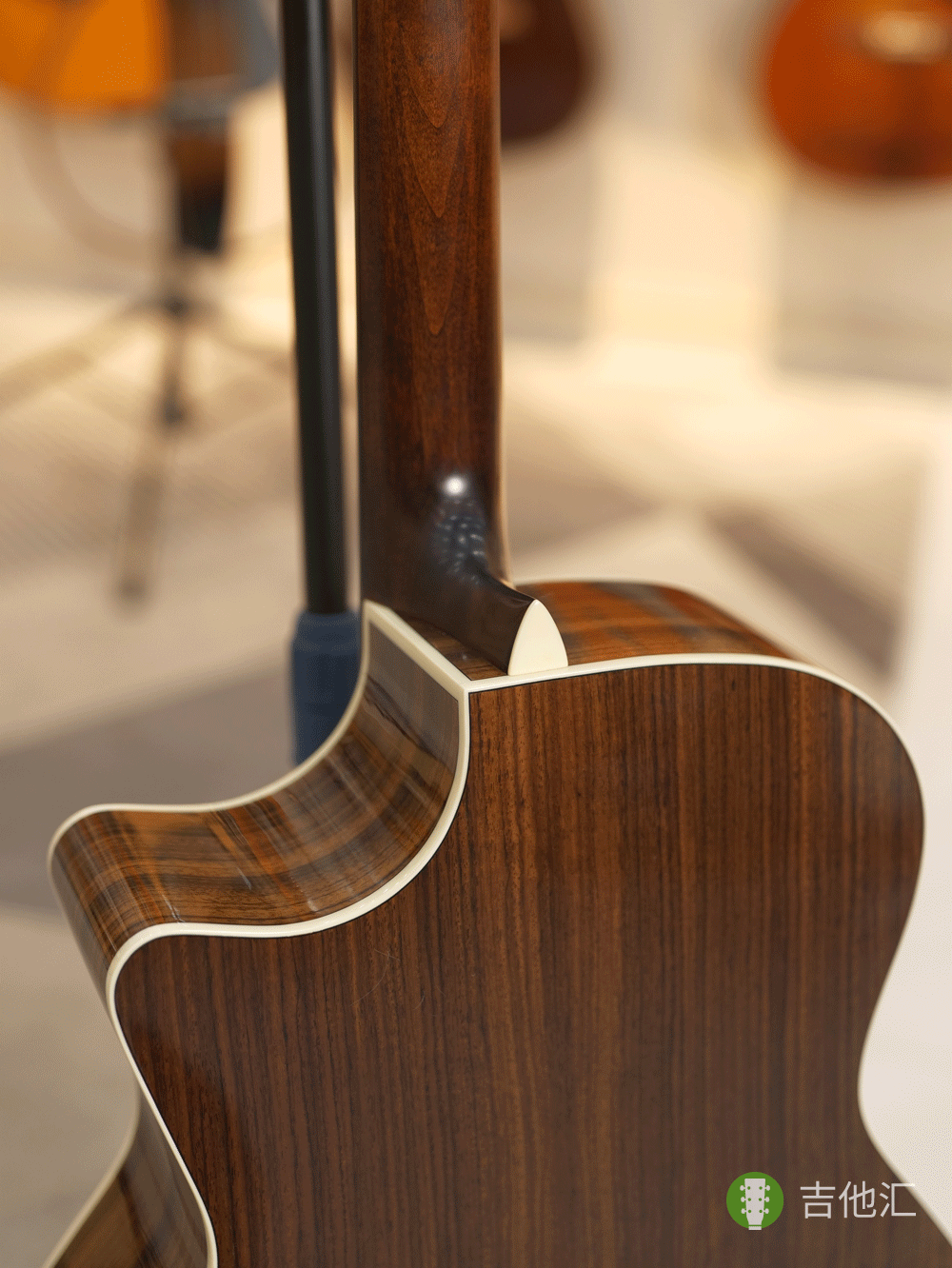 伊斯特曼PCH2 琴颈接柄处实拍图