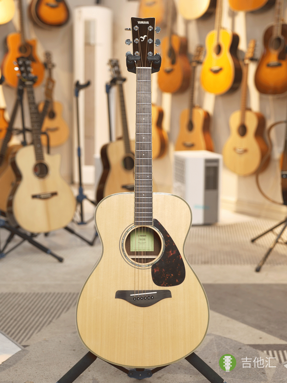 雅马哈FS830 正面实拍图