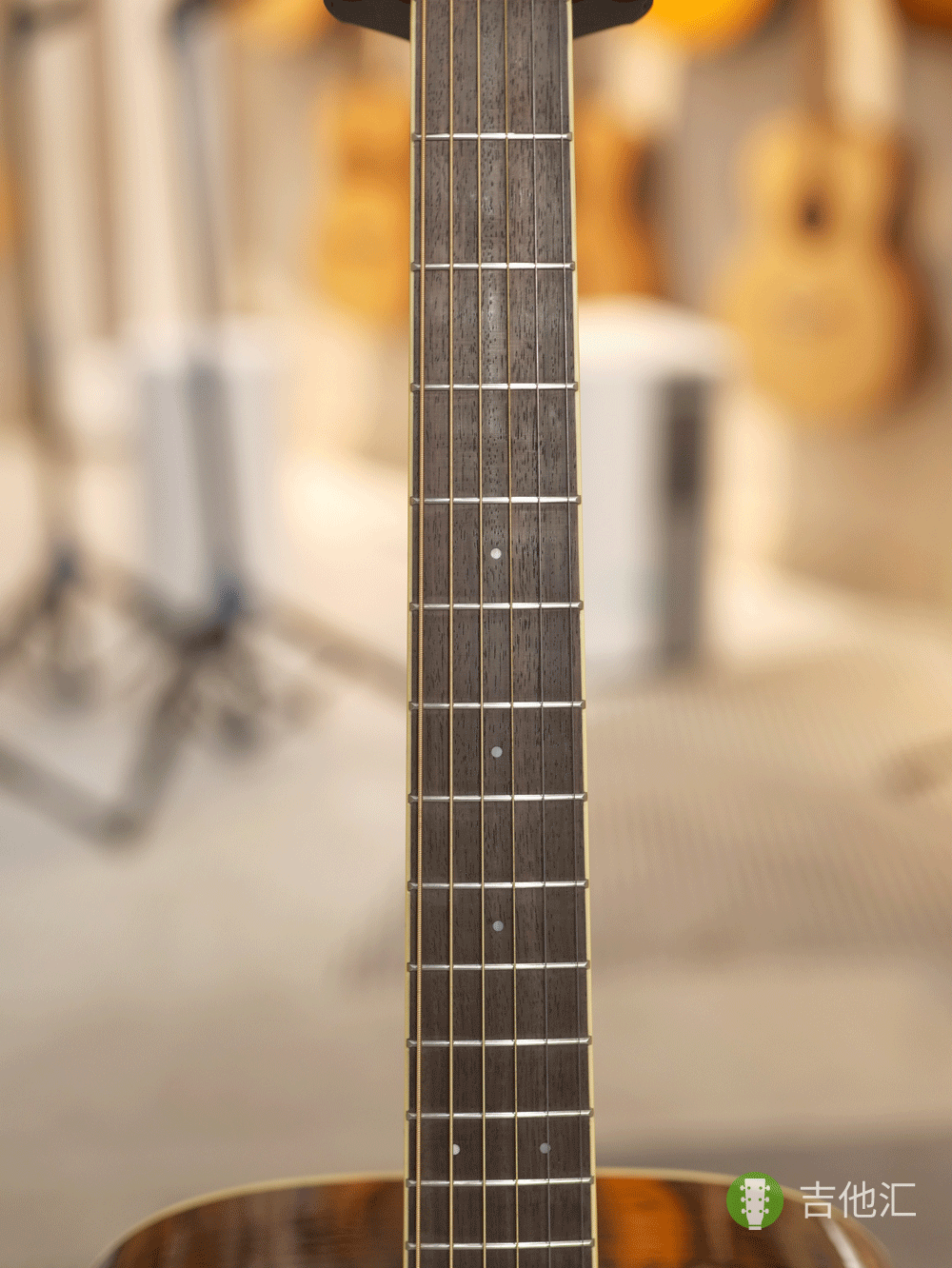 雅马哈FG830 指板实拍图