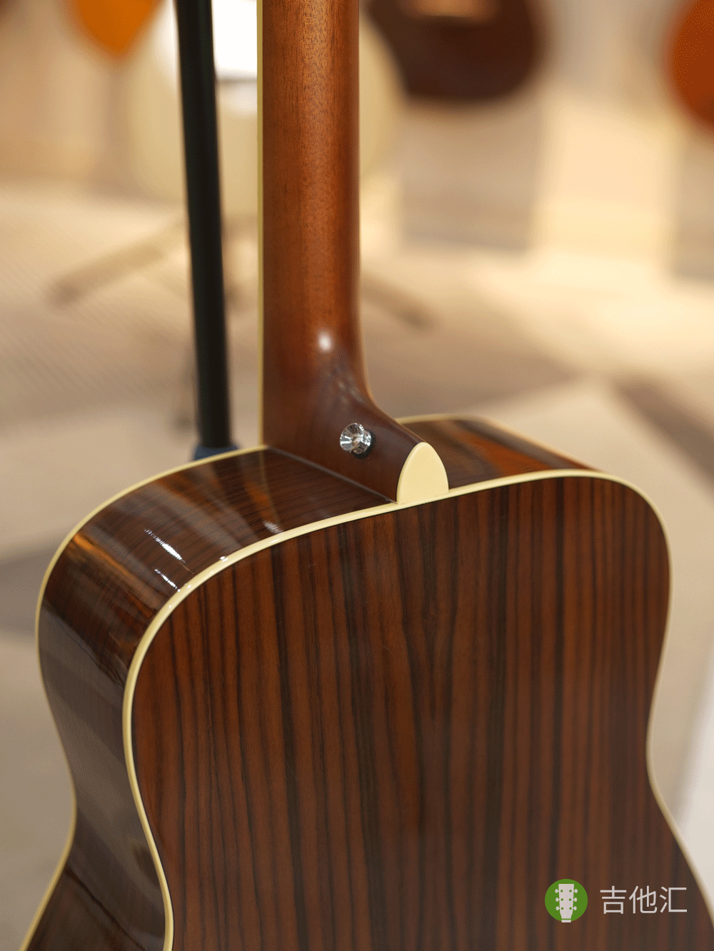 雅马哈FG830 琴颈接柄处实拍图