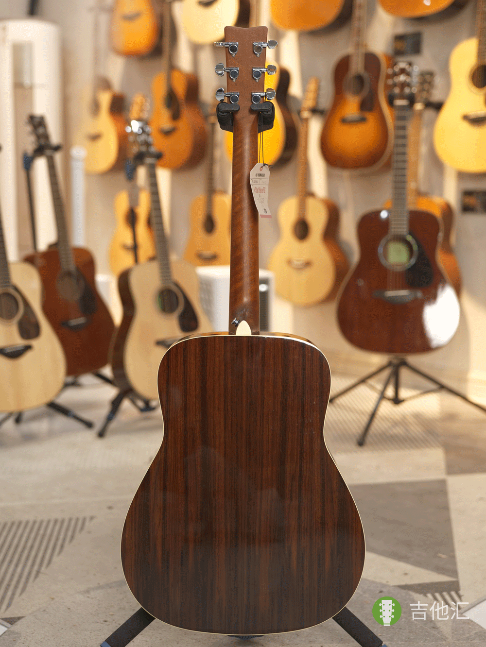 雅马哈FG830 背面实拍图