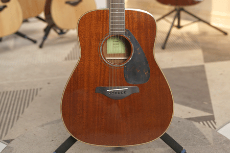 【在售】雅马哈FG850 二手98新 全桃花芯面单