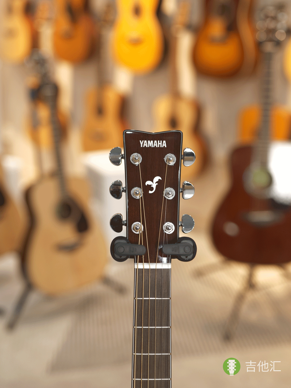 雅马哈FG850 琴头实拍图