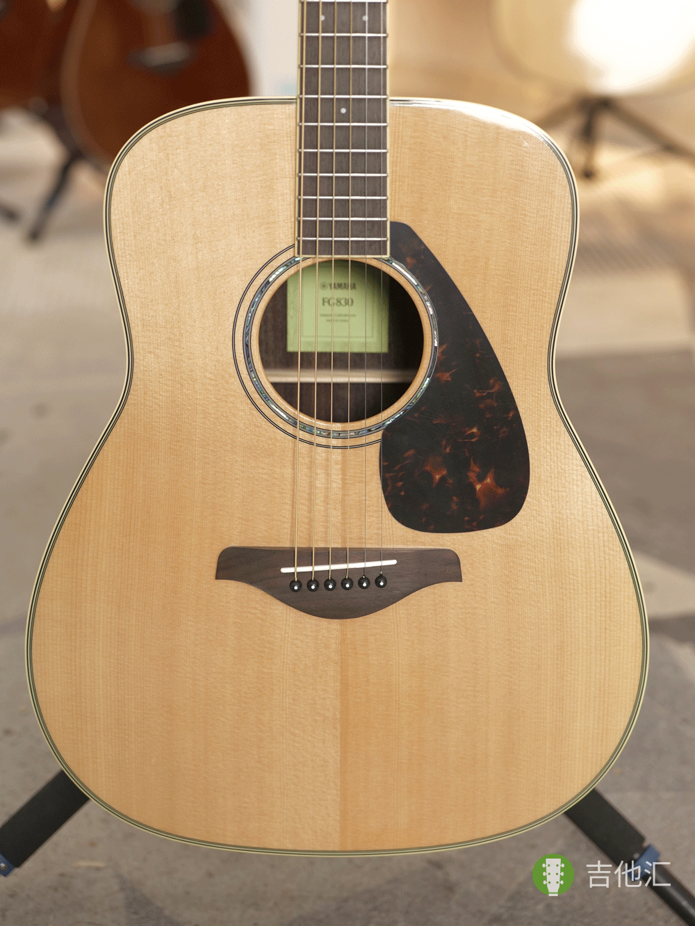 雅马哈FG830 面板实拍图