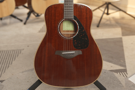 【在售】雅马哈FG850 二手95新 弹唱面单首选