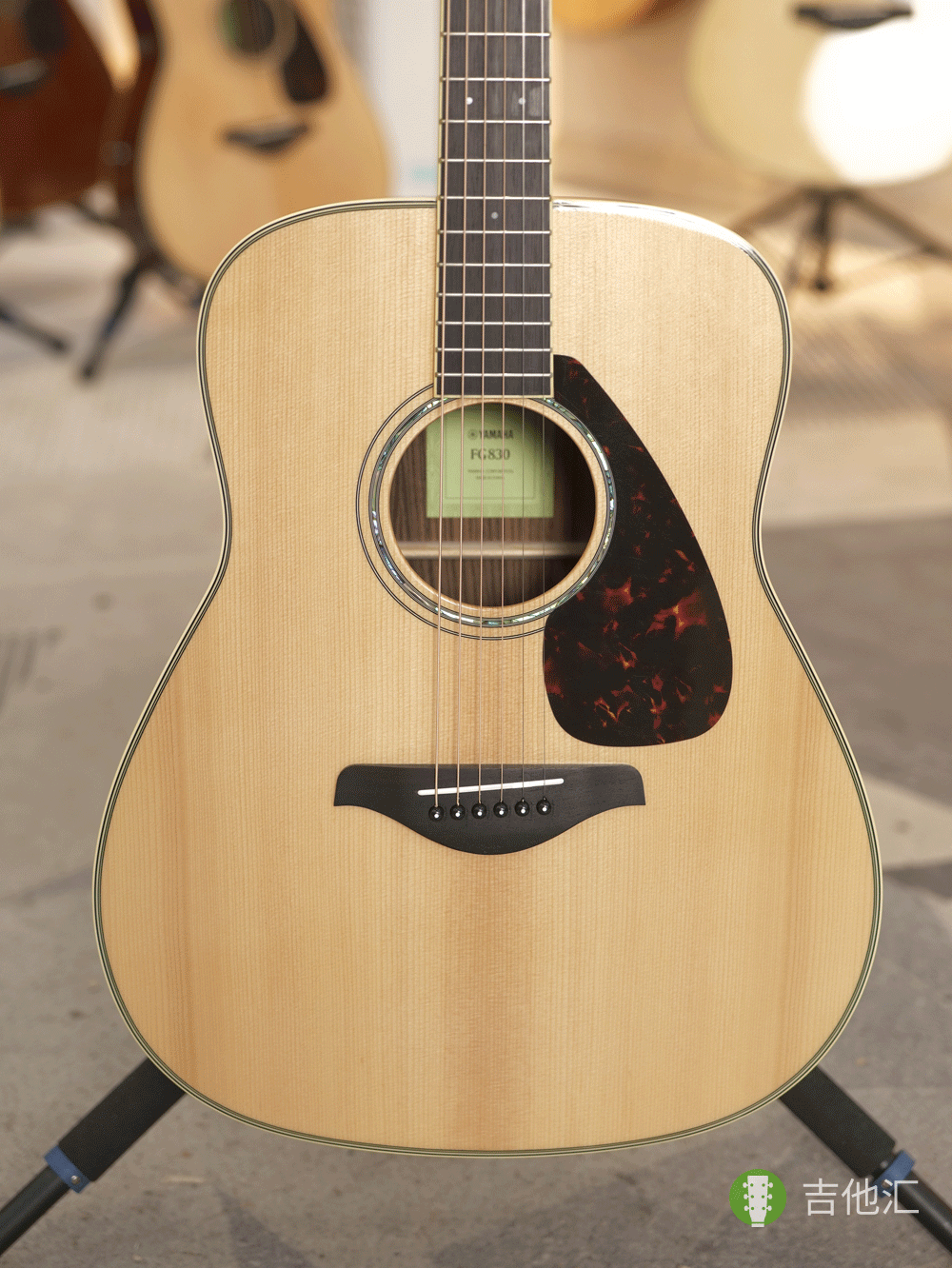 雅马哈FG830 面板实拍图