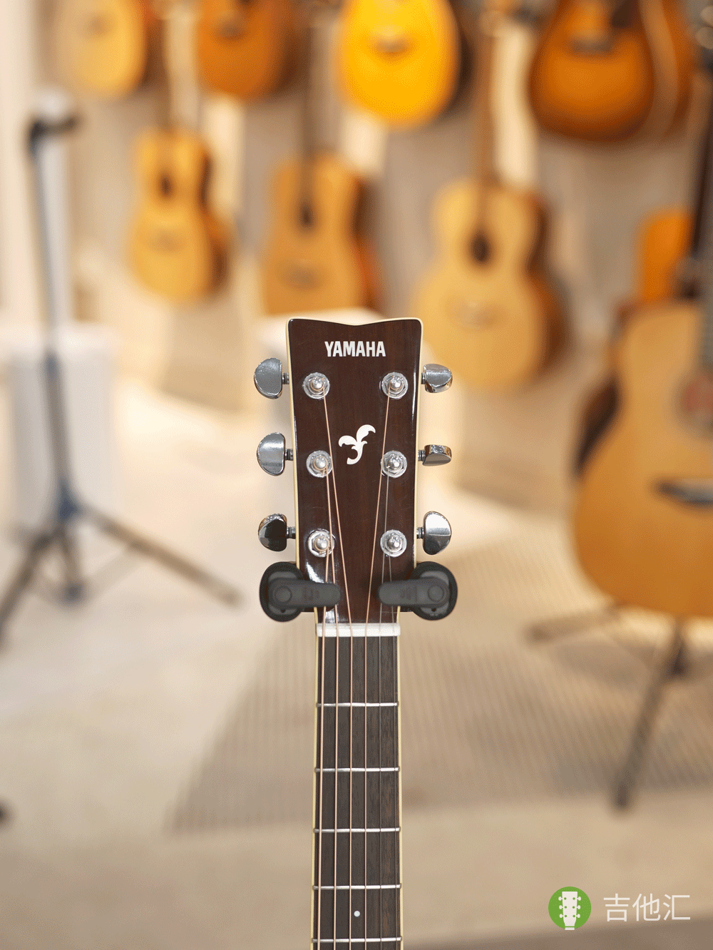 雅马哈FG830 琴头实拍图