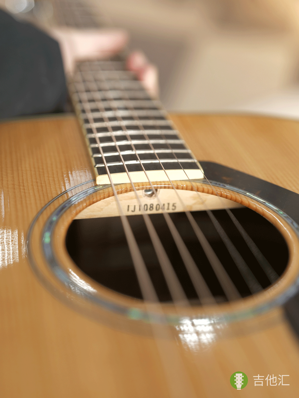 雅马哈FG830 音孔编码实拍图