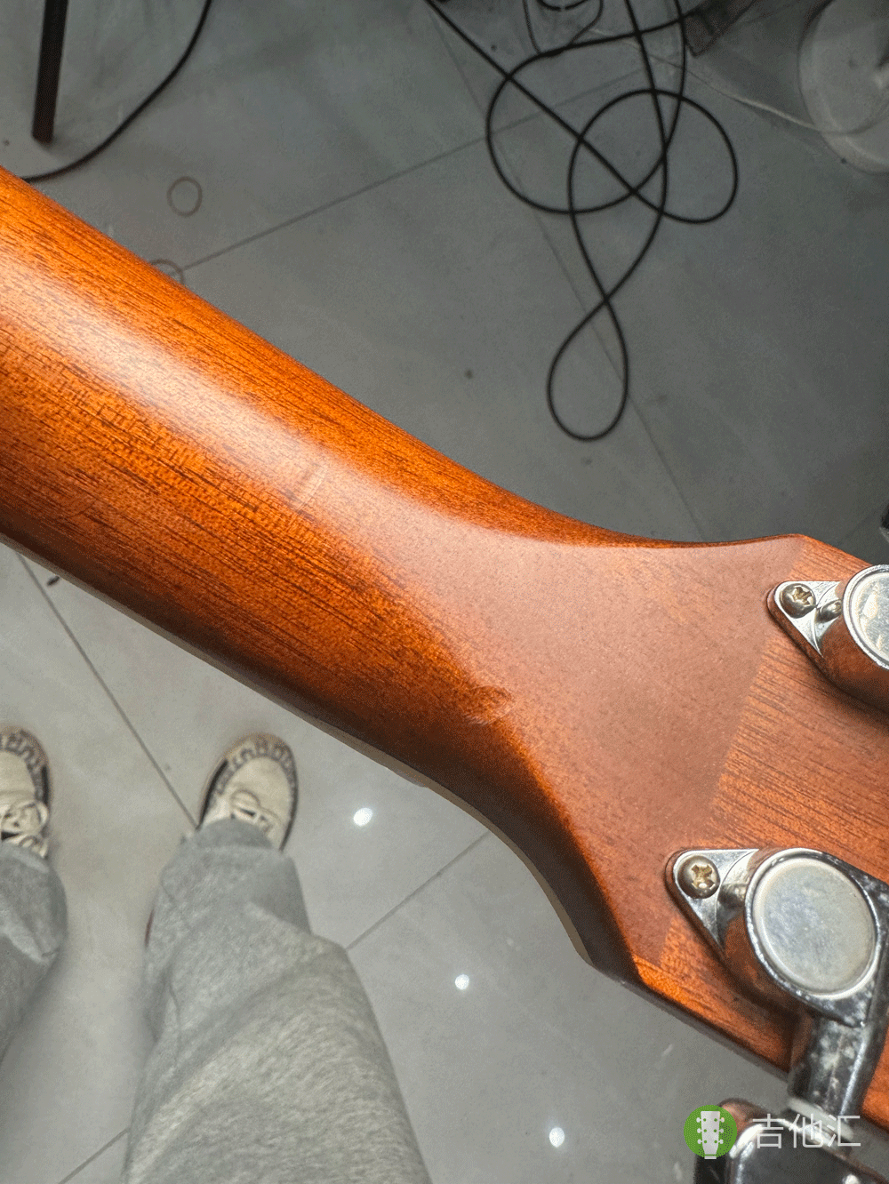 雅马哈FG830 琴颈磕碰实拍图2