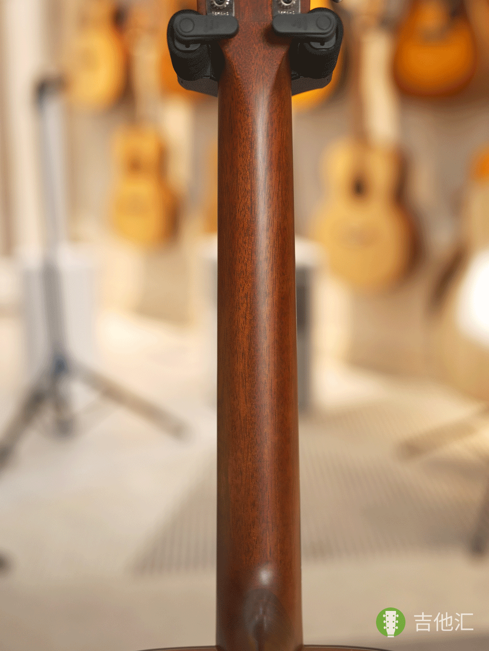 雅马哈FG3 琴颈实拍图