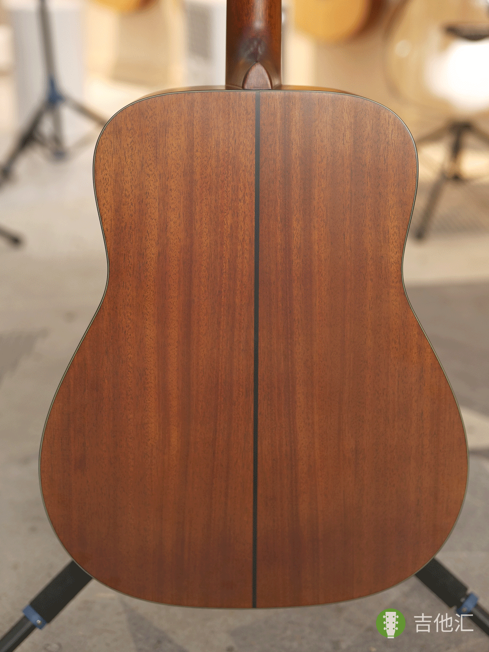 雅马哈FG3 背板实拍图