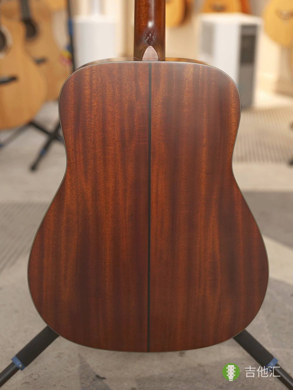 雅马哈FG3 背板实拍图