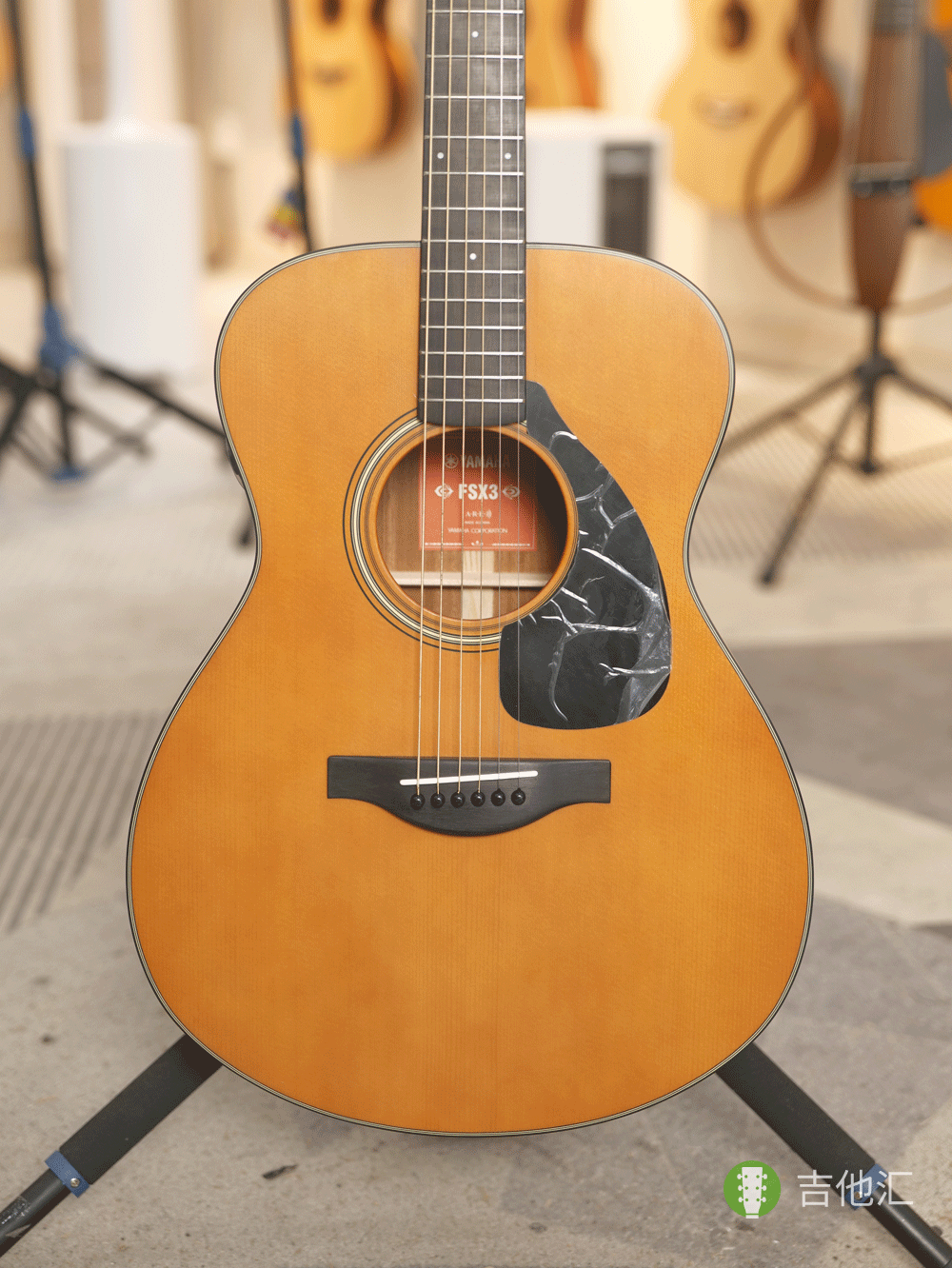 雅马哈FSX3 面板实拍图