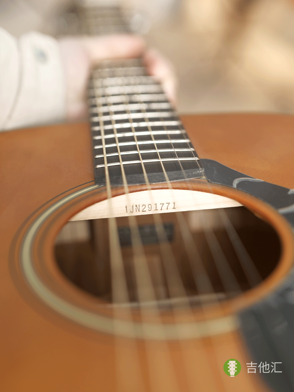 雅马哈FSX3 音孔编码实拍图