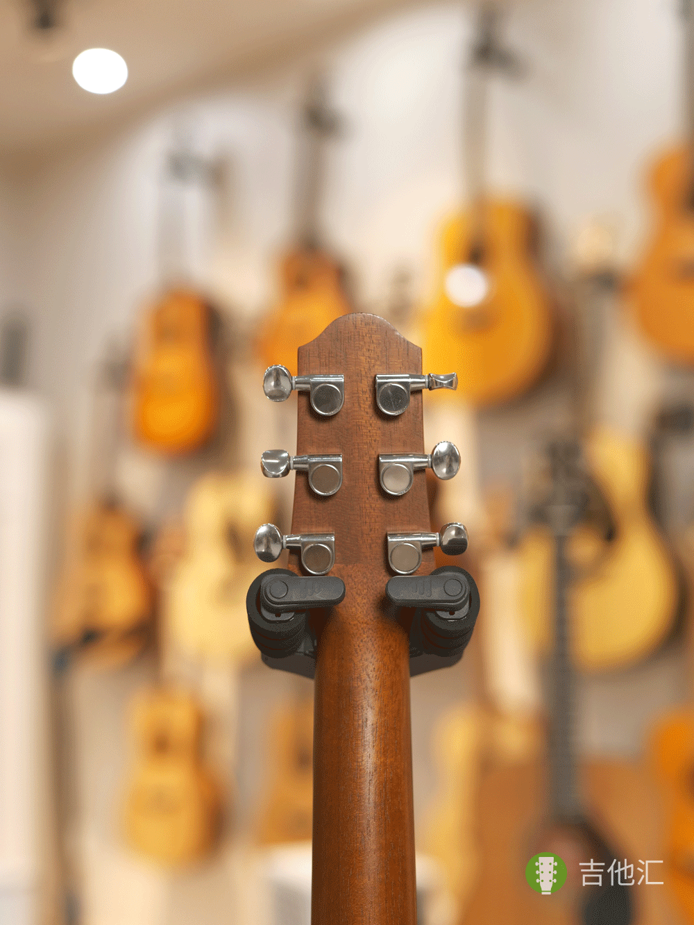 雅马哈SLG200S 弦钮实拍图