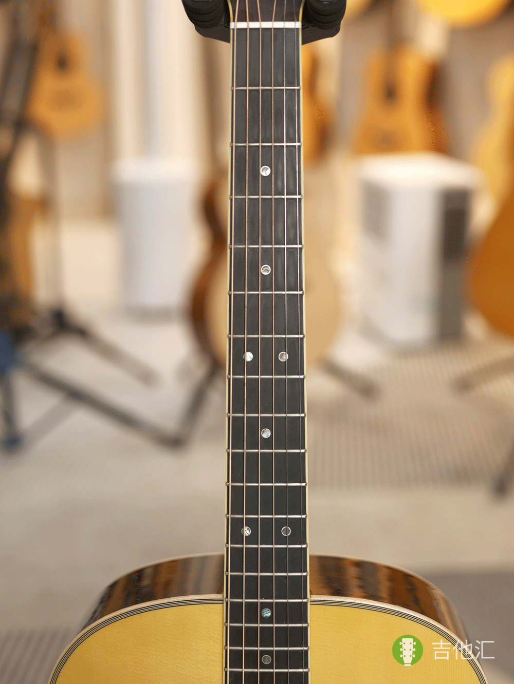 雅马哈LL16 指板实拍图