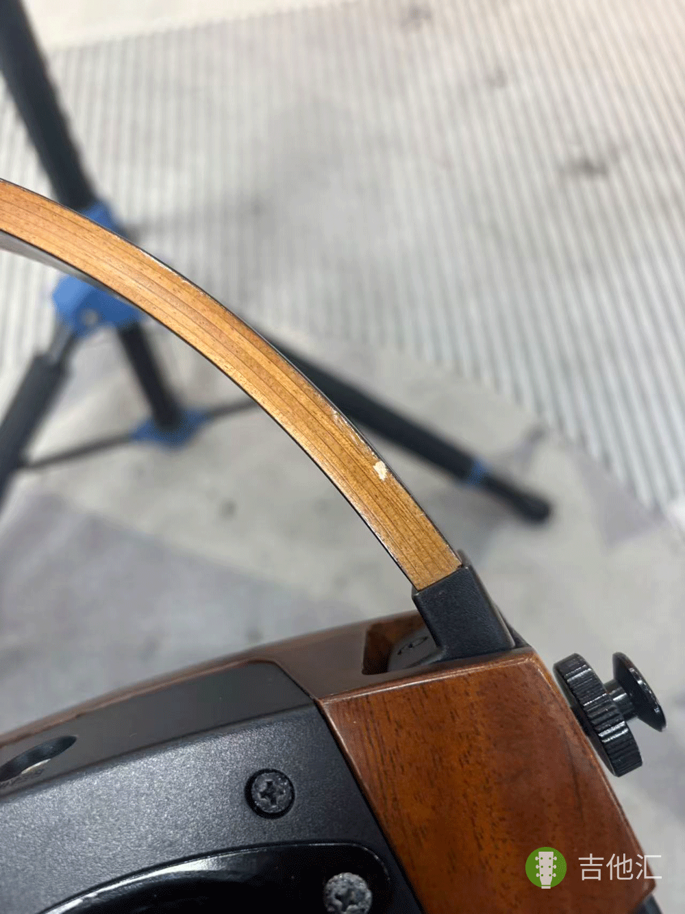 雅马哈SLG200S 把手磕碰实拍图