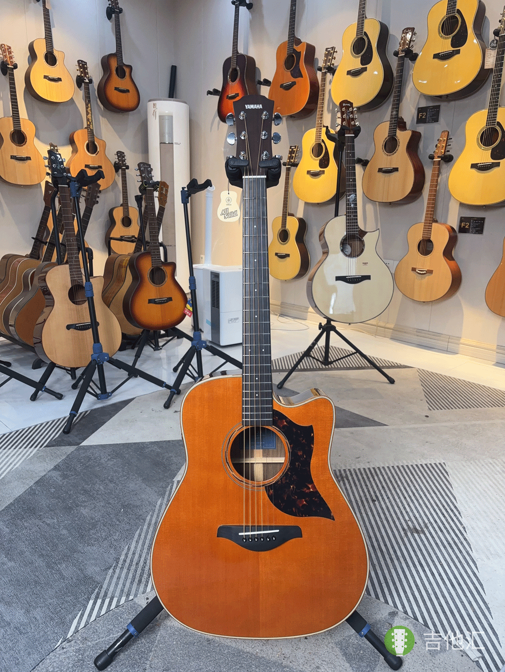 雅马哈A3R 正面实拍图