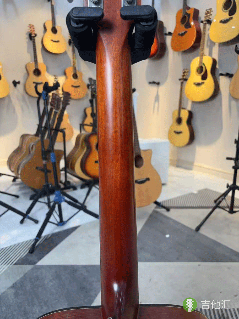 雅马哈FGX3 琴颈实拍图