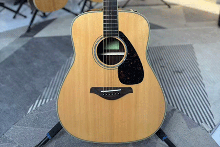 【在售】雅马哈FG830 二手98新 准新成色带吊牌