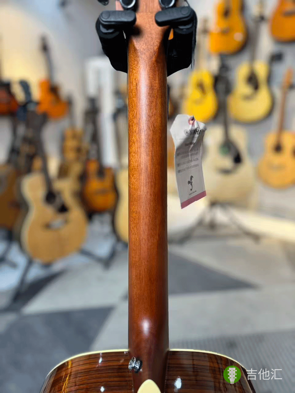 雅马哈FS830 琴颈实拍图