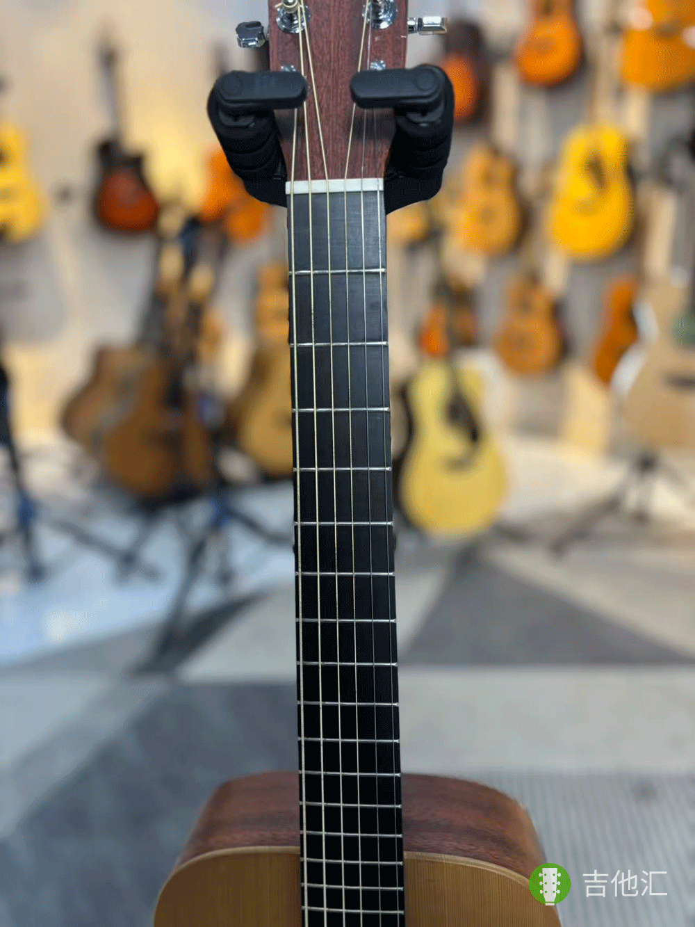 马丁LX1 指板实拍图