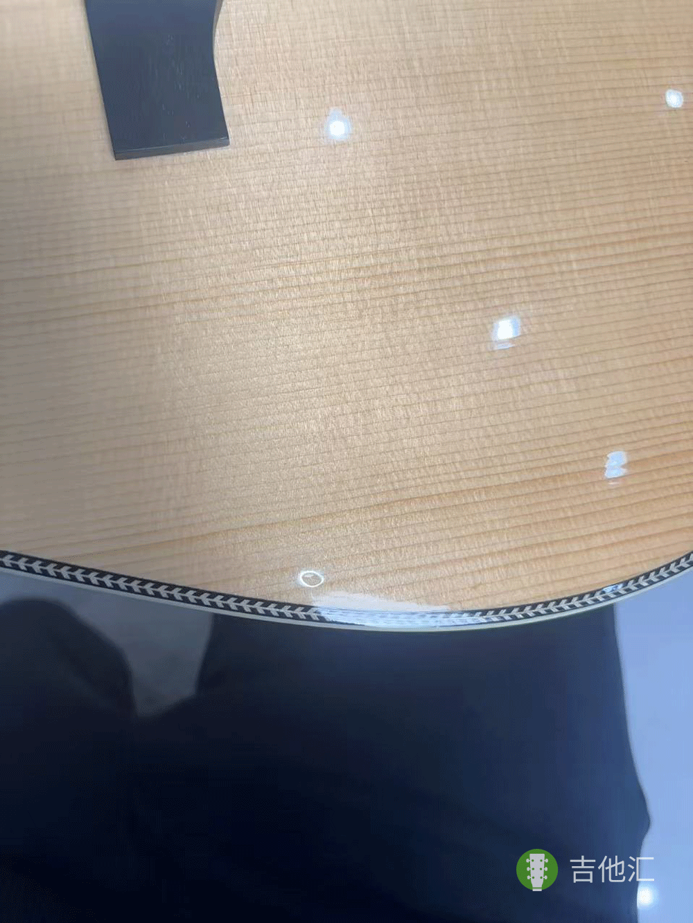 伊斯特曼E20D 面板磕碰实拍图