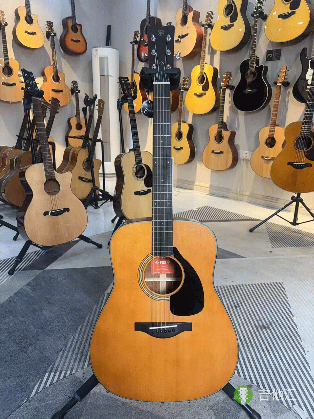 雅马哈FG3 正面实拍图